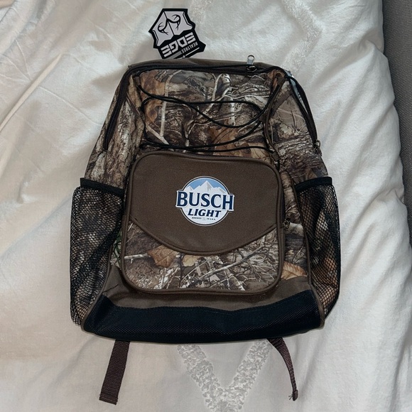 Realtree Camo Backpack - Picture 1 of 6